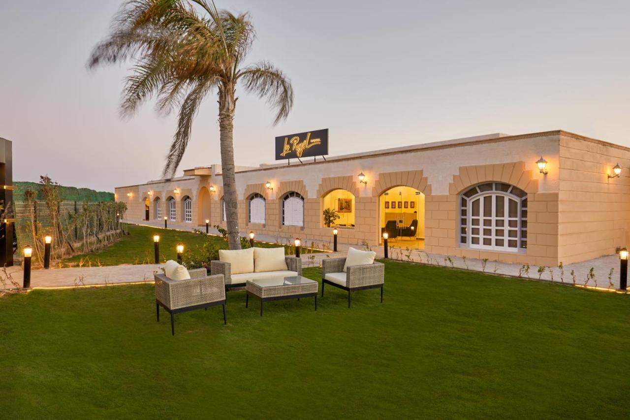 Le Royal Marina Hotel El Alamein Bagian luar foto