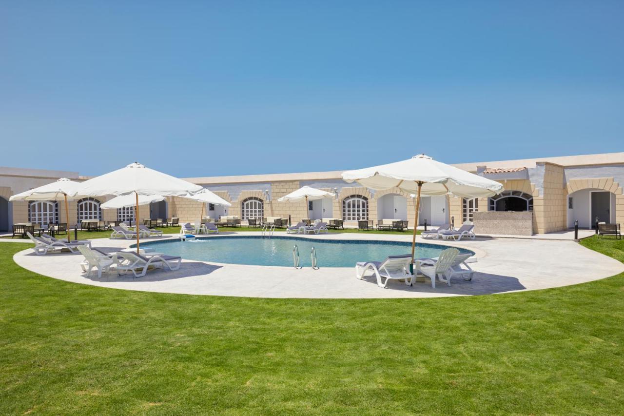 Le Royal Marina Hotel El Alamein Bagian luar foto